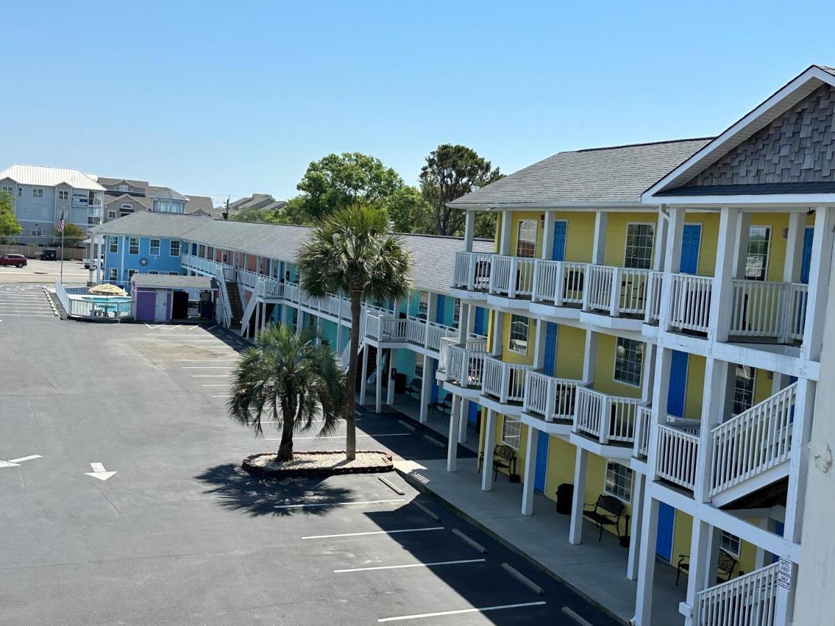 Pirates Cove Motel